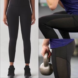 Lululemon Fit Phyique Black Mesh Panel Leggings